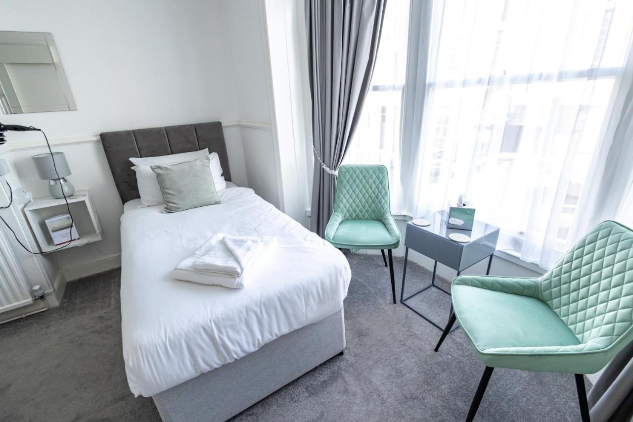 Gresham Guest House Weymouth Bagian luar foto