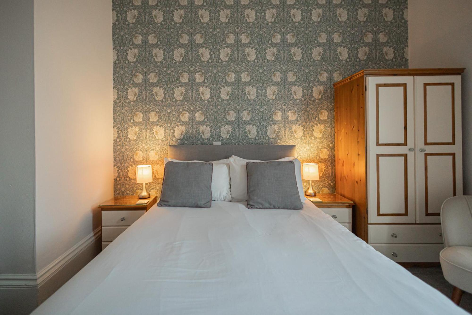 Gresham Guest House Weymouth Bagian luar foto