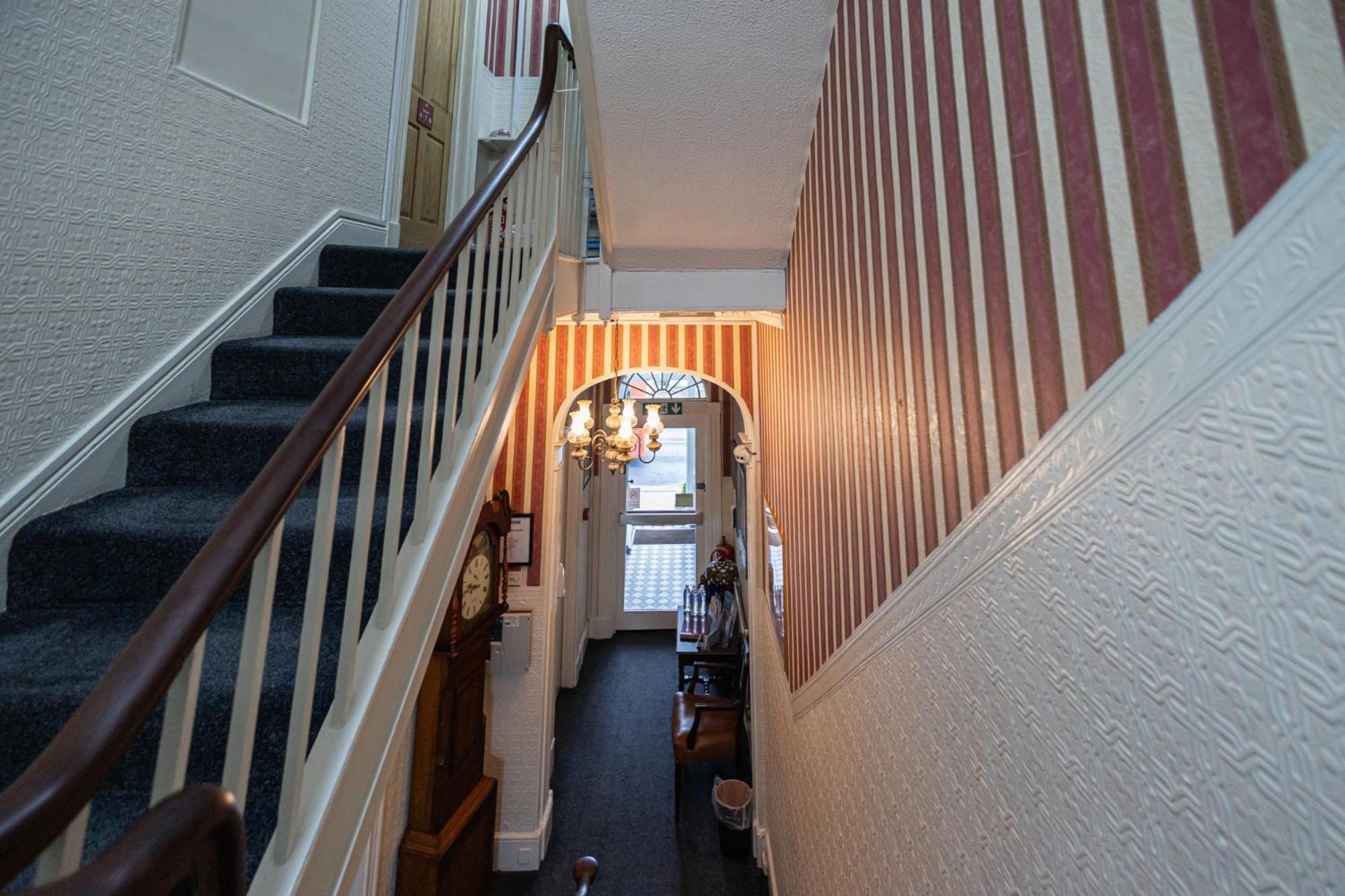 Gresham Guest House Weymouth Bagian luar foto