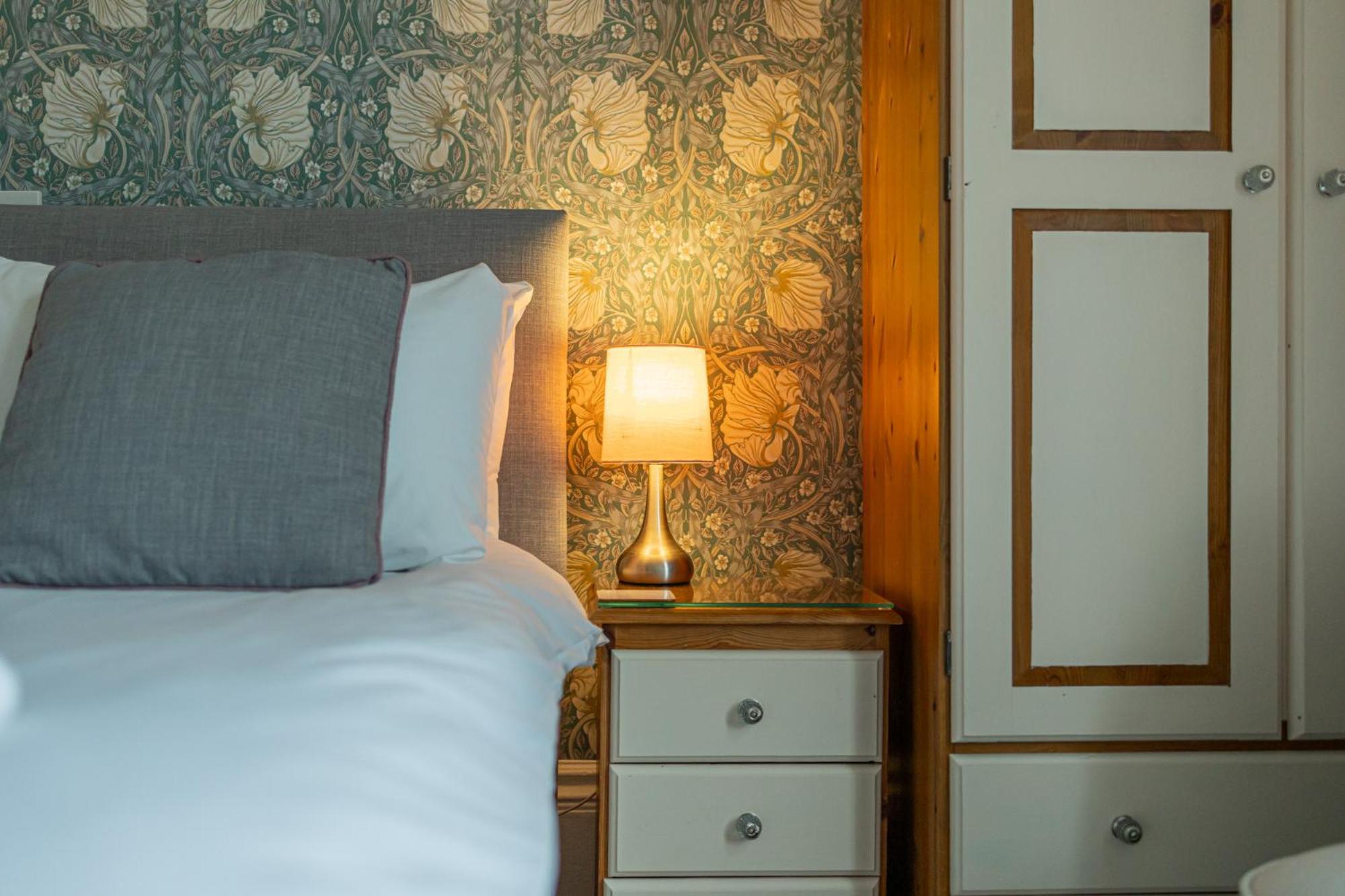 Gresham Guest House Weymouth Bagian luar foto
